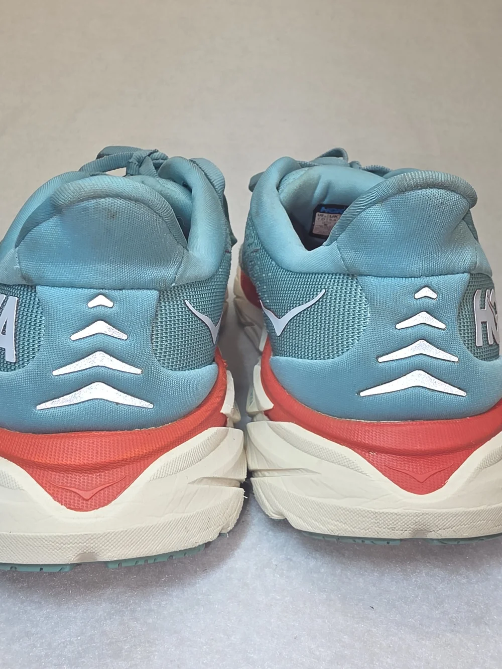 Hoka Clifton Teal Blue Running Shoes with Coral Accent size 7D